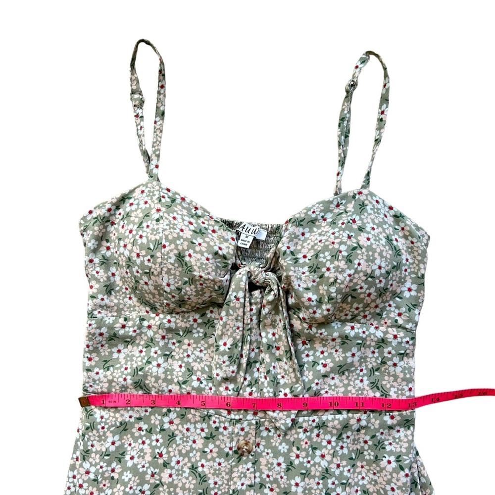 Cottagecore milkmaid sage green floral print tie in front midi flowy dress - Picture 3 of 6